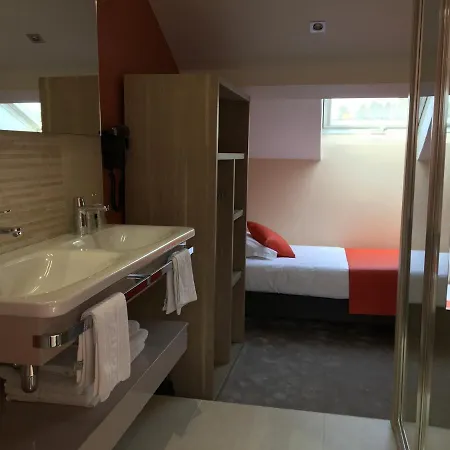 Hotel-restaurant St-christophe בלפורט