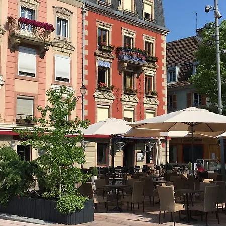 Hotel-restaurant St-christophe מלון בלפורט